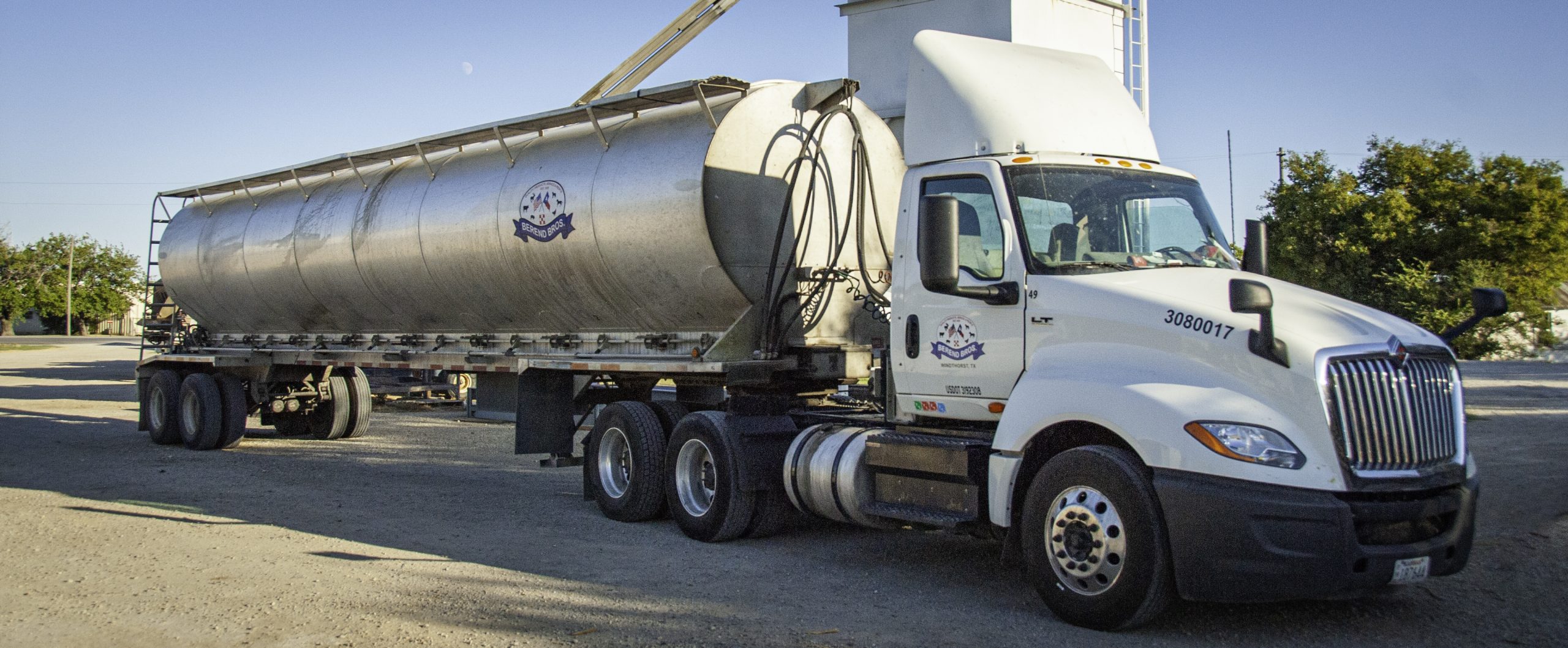 Berend Bros. Truck. Liquid Feed Delivery